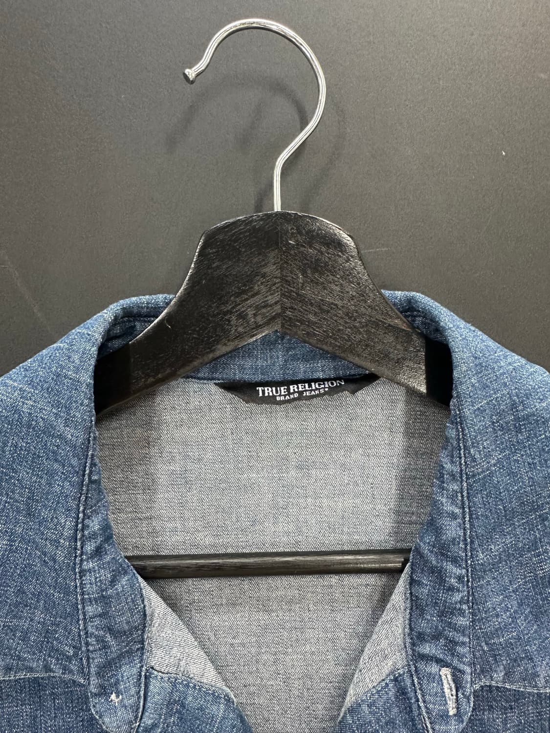 트루릴리전 자수로고 데님 반팔셔츠 상품이미지5