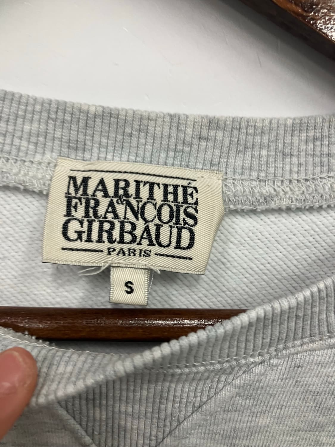 마리떼 프랑소와 저버 맨투맨 상품이미지2