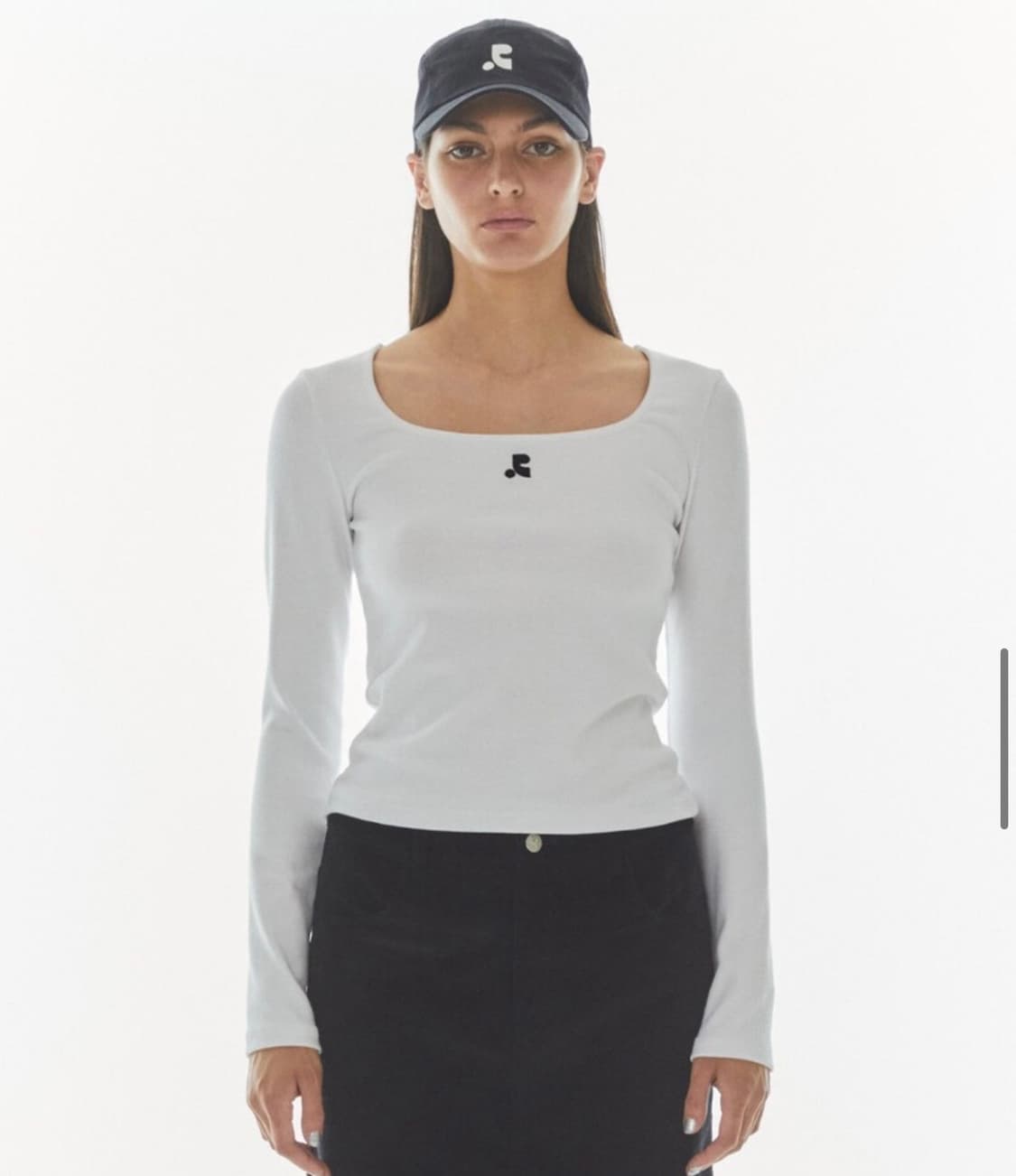 레스트앤레크레이션 스퀘어 넥 롱 슬리브 - 화이트 상품이미지1