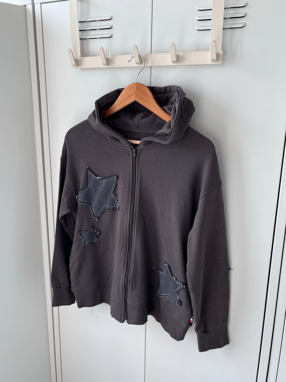 Person 별 패치 그레이 후드집업  상품이미지1