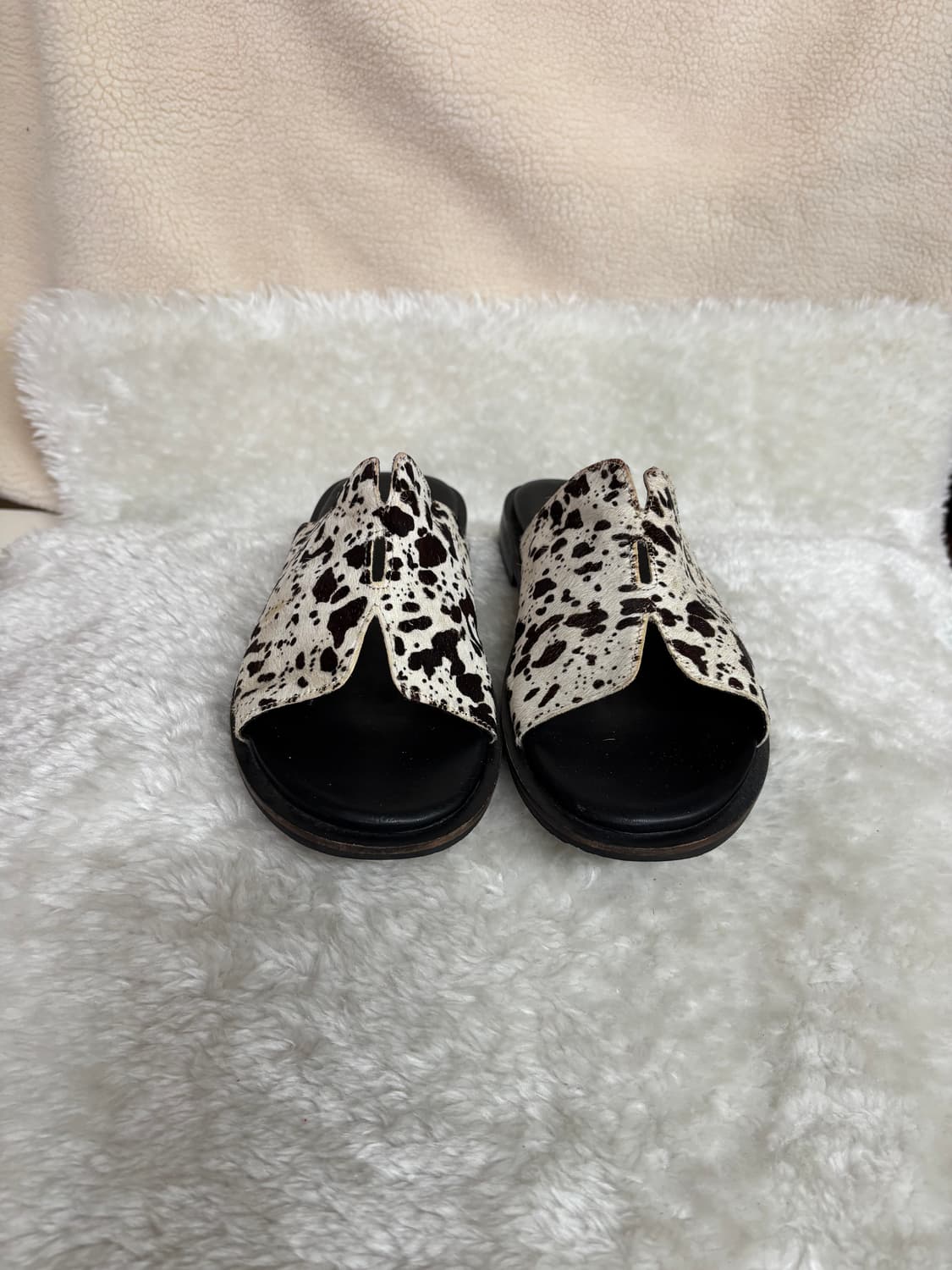 마뗑킴(Matin Kim)송치 슬라이드 샌들 인 드롭 페인트 슬리퍼 상품이미지1