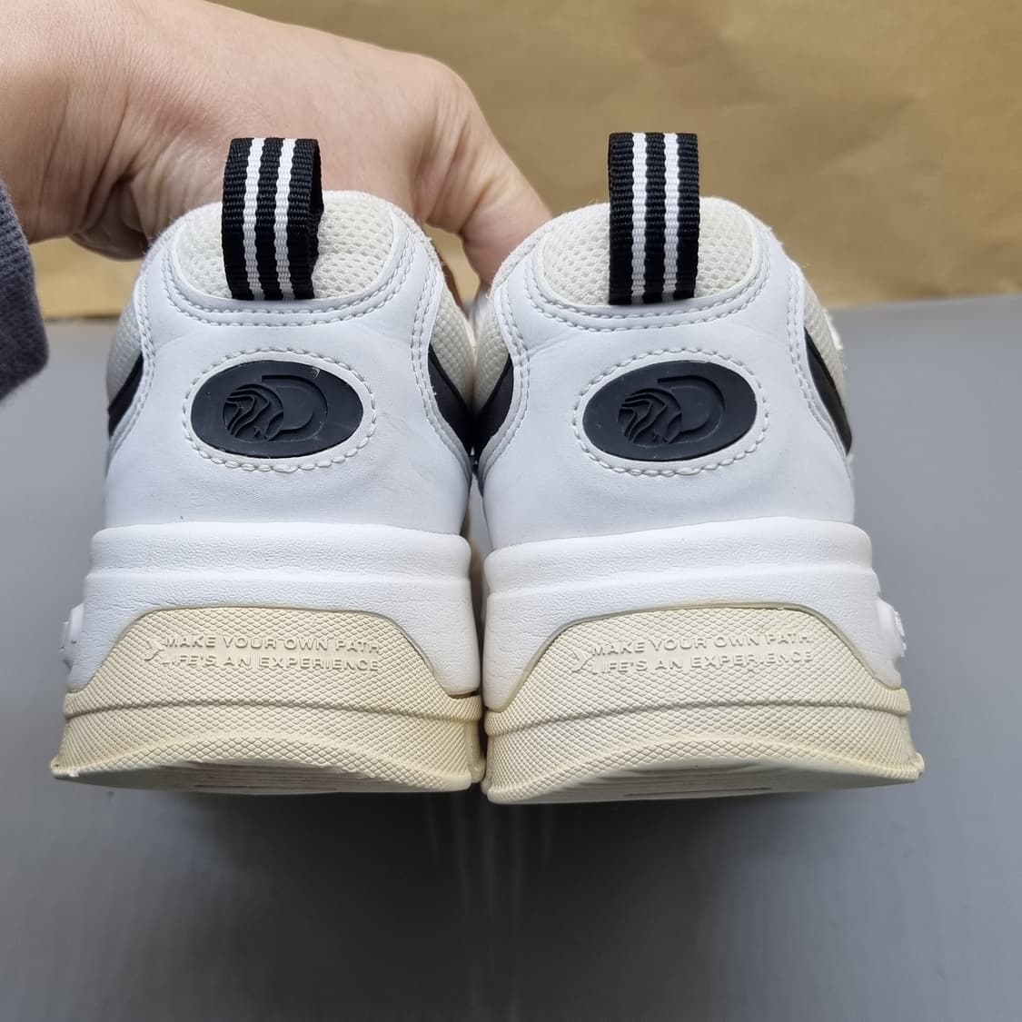 디스커버리 브릭 여성운동화235  상품이미지4