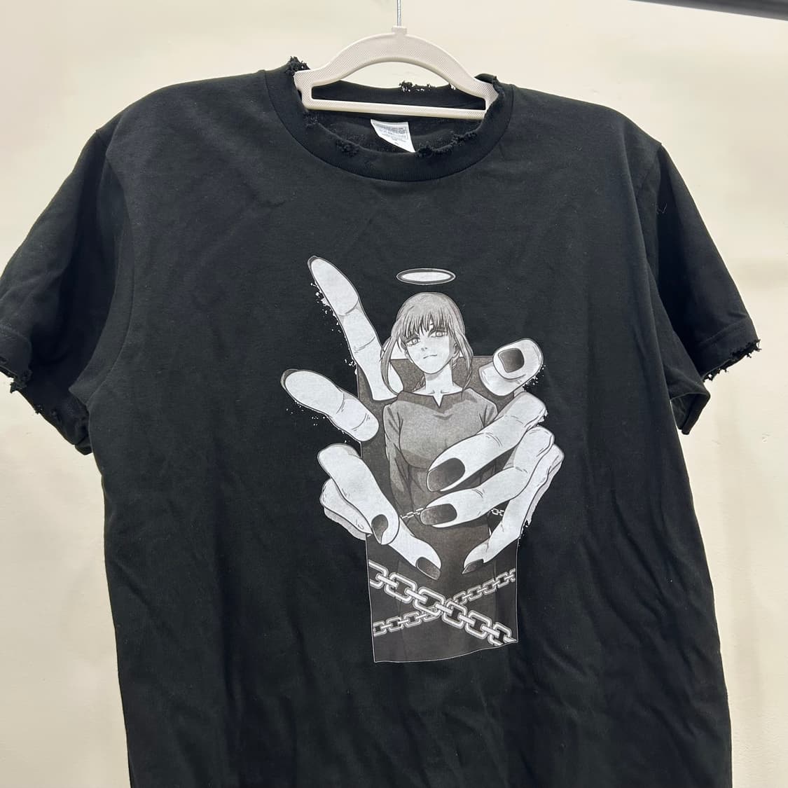 체인소맨 마키마 디스트로이드 티셔츠 상품이미지1