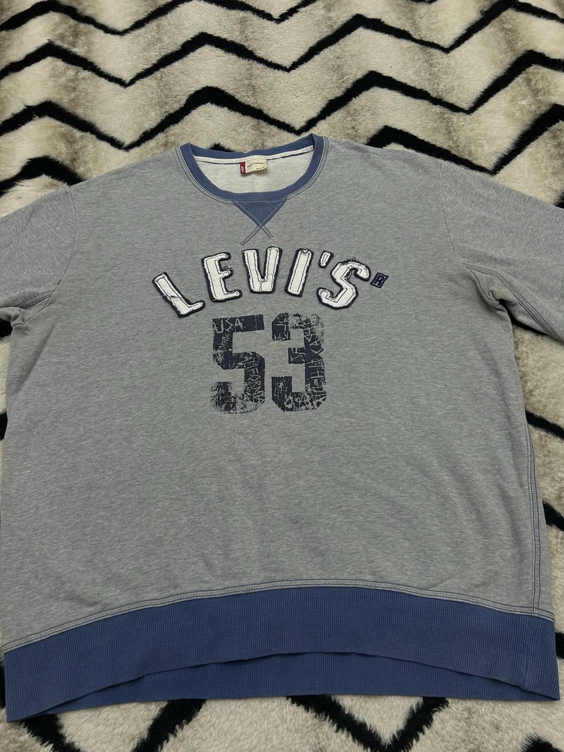 [XL]리바이스 스펠아웃 맨투맨/그레이 상품이미지3