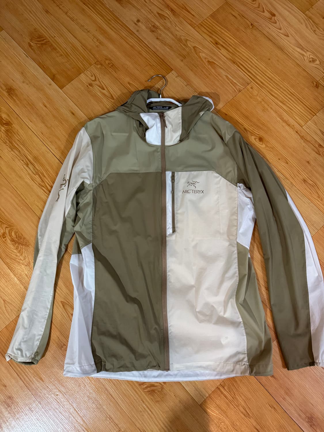 아크테릭스 빔즈 스쿼미시 후디 나고미 L 상품이미지1