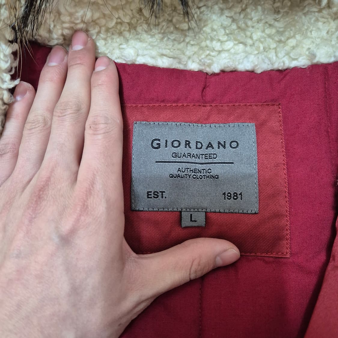 지오다노 여성 사이드포켓 뽀글이 퍼후드 야상 패딩 점퍼 L(100) 상품이미지5