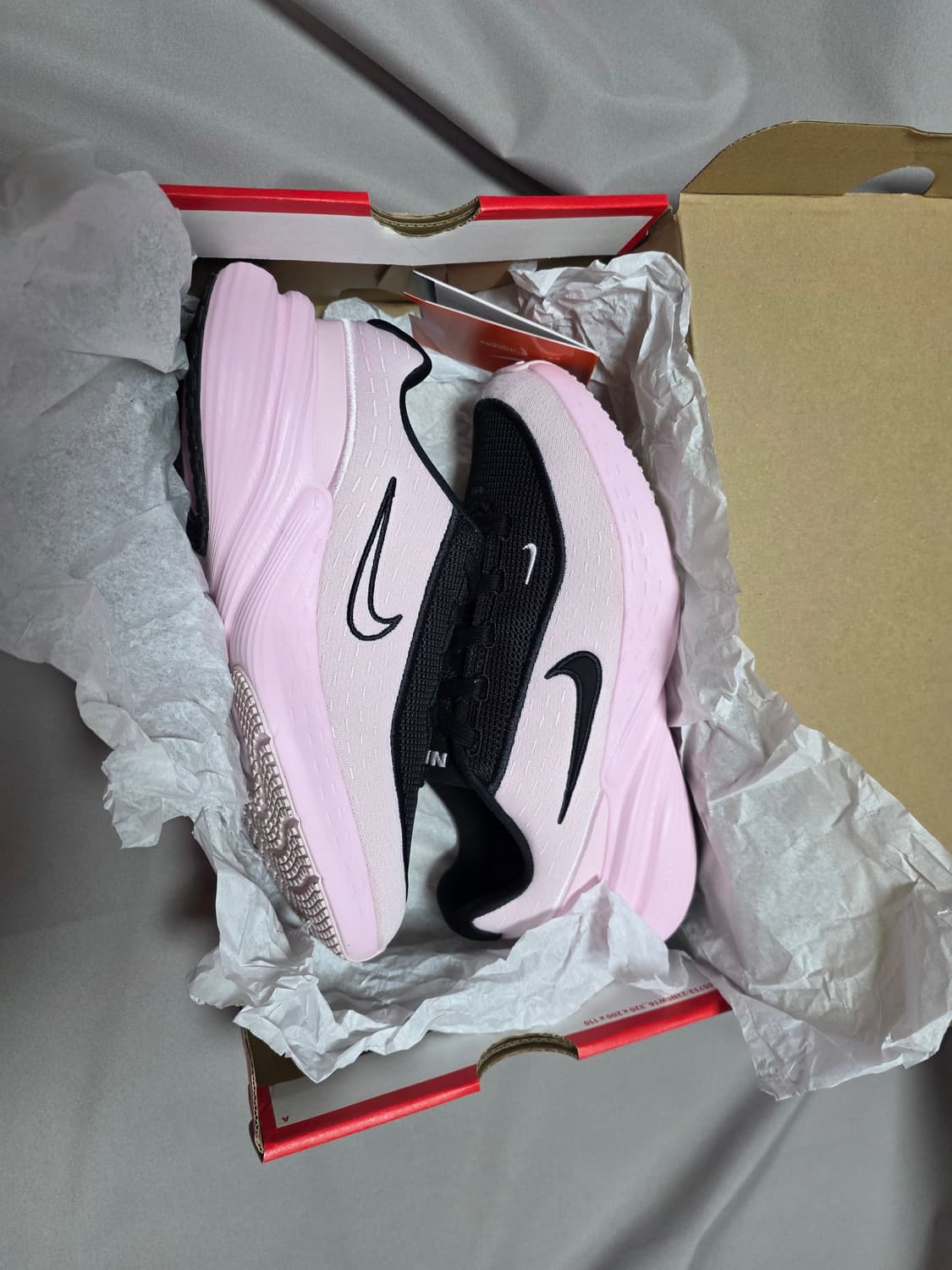 나이키 우먼스 업리프트SC [245mm] 상품이미지9