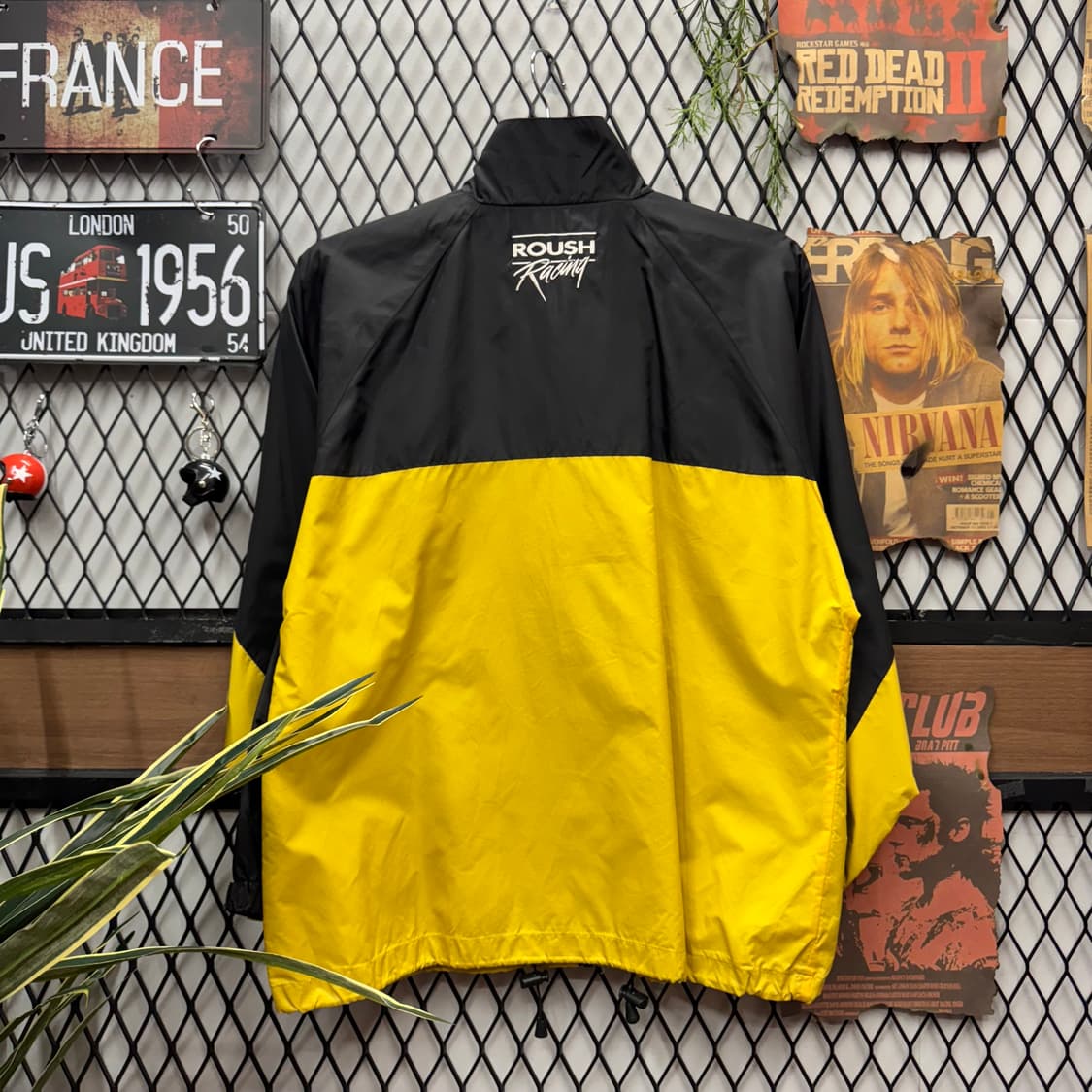 00s TEAM CALIBER X 나스카 DeWALT 바람막이 블랙 옐로 상품이미지2