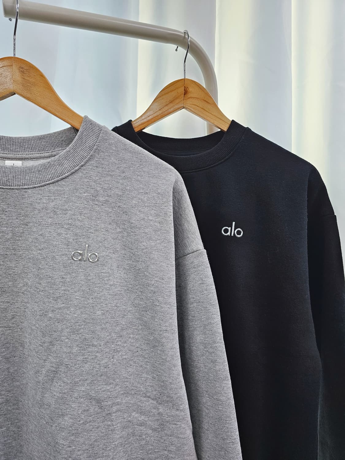 [새상품] 알로(Alo) 아콜레이드 맨투맨 상품이미지2