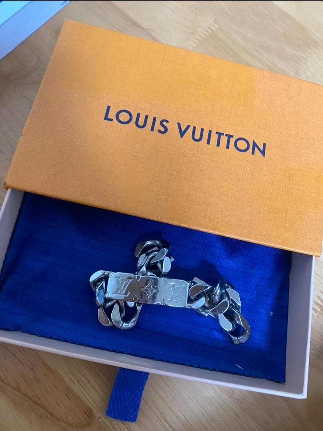 루이비통 모노그램 체인 팔찌 상품이미지1