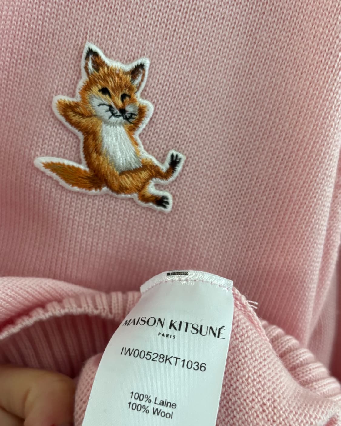 MaisonKitsune 메종키츠네 폭스패치 베이비핑크 우먼 유넥 가디건 상품이미지8