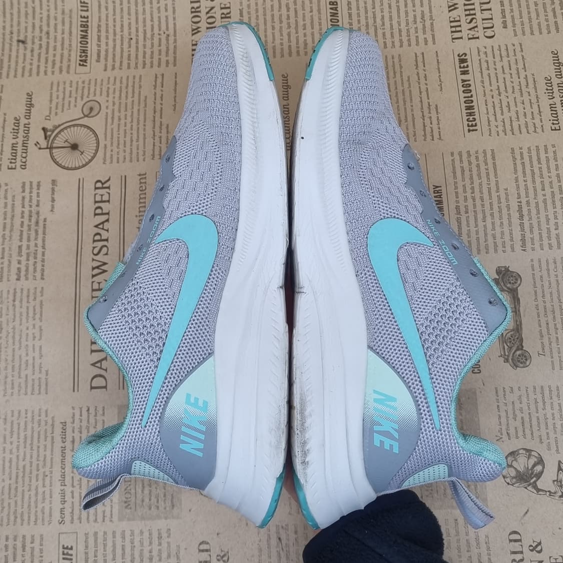 나이키 줌 에어 여성운동화240 상품이미지5