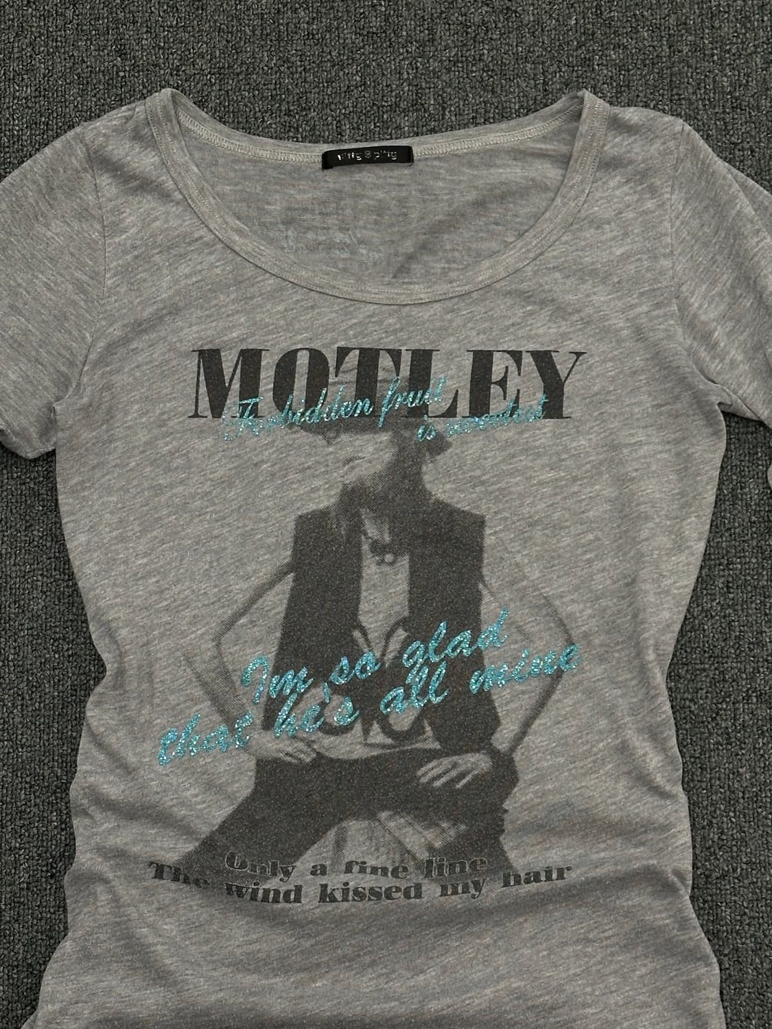 OS)Japanese vintage Y2K 빈티지 프린팅 그레이 롱슬리브 상품이미지5