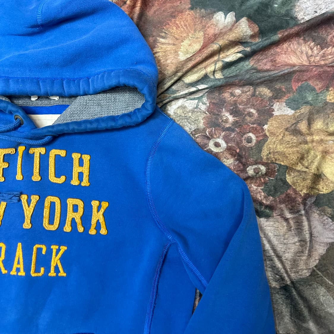 아베크롬비 빈티지 타이트핏 블루후드티 L 상품이미지2