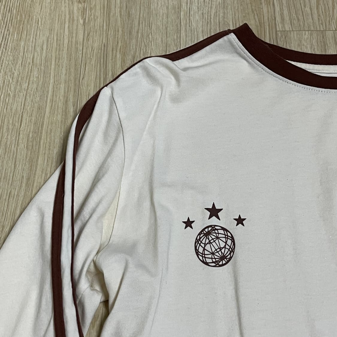 에이이에이이 슬리브 티 상품이미지3