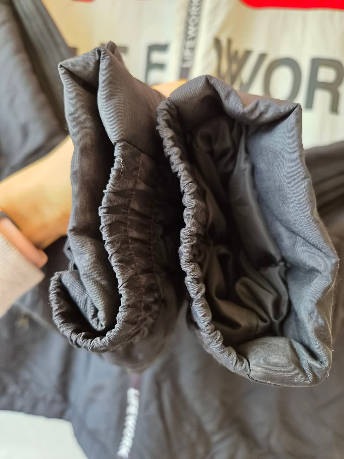 라이프워크 남성 경량패딩
 상품이미지10