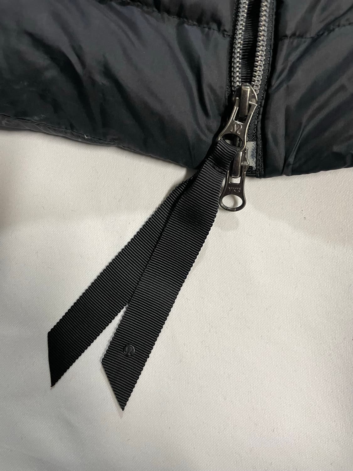 룰루레몬 구스다운 경량패딩 상품이미지7