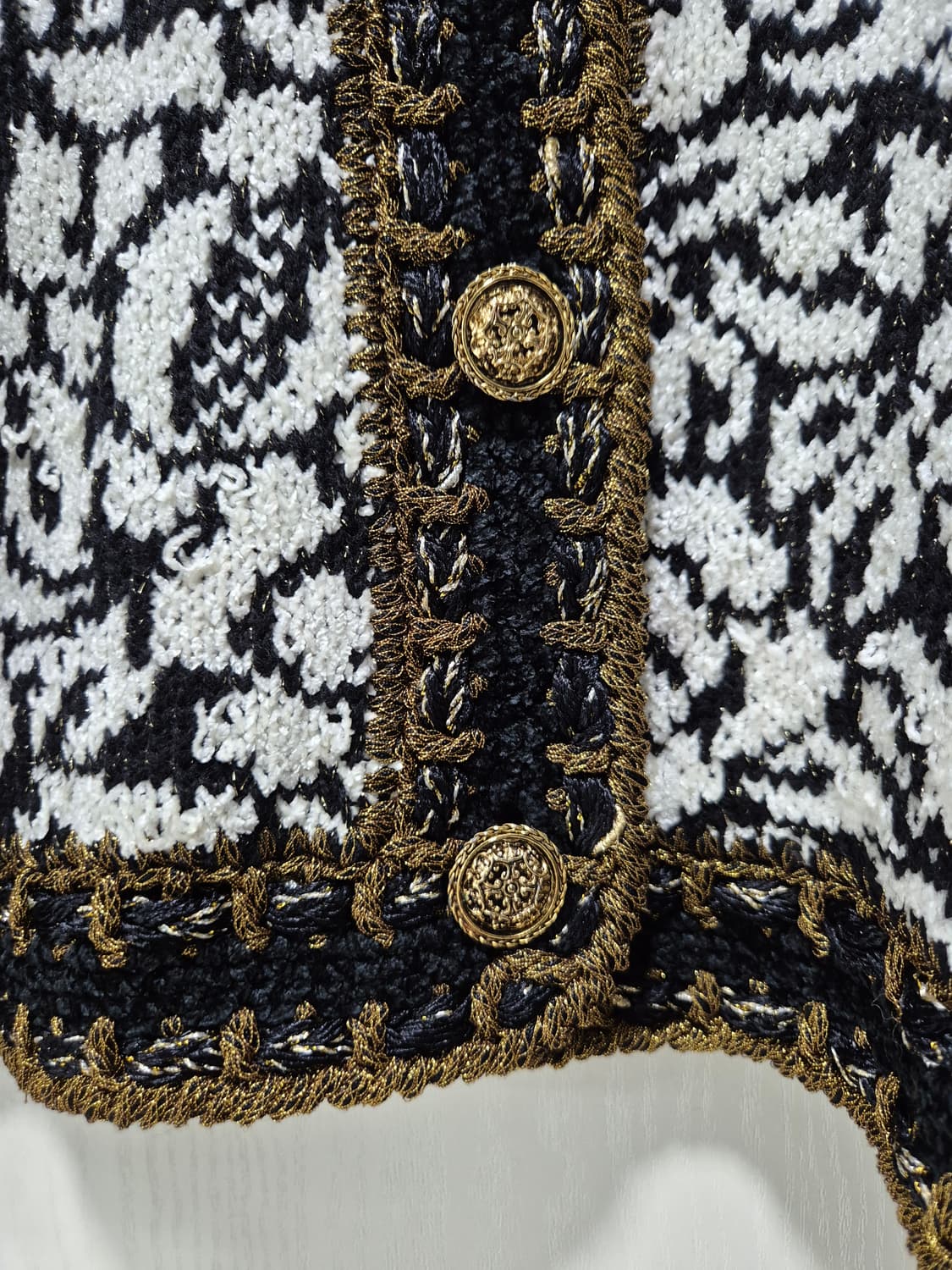 블랙/화이트 패턴 니트 가디건자켓 상품이미지9