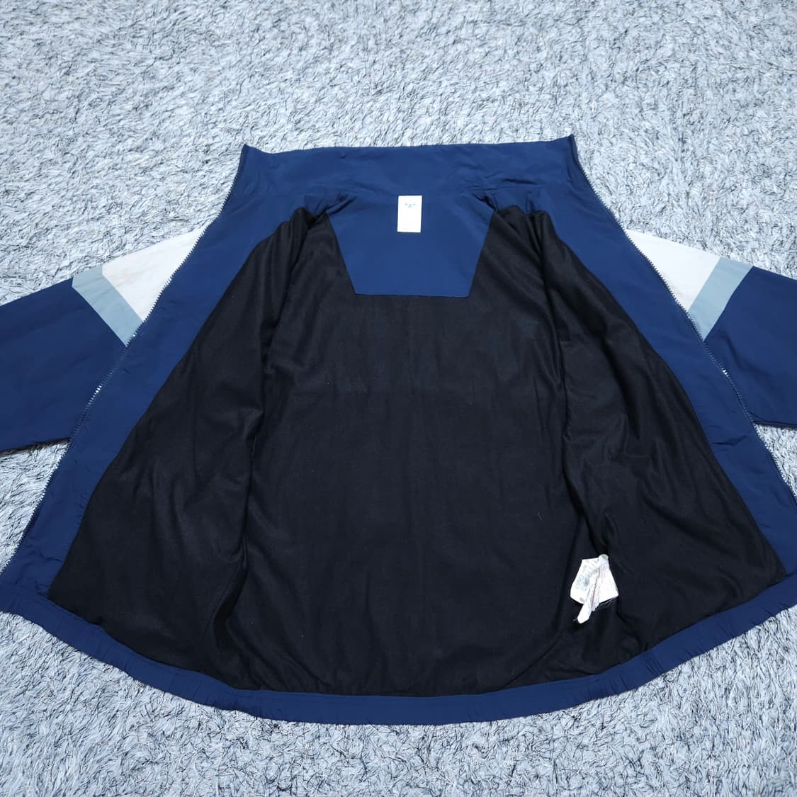 데상트) S 여자 오버핏 우븐 바람막이자켓 올드스쿨 / 왕눈이샵 상품이미지8