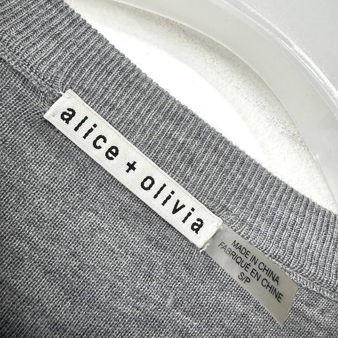 앨리스 앤 올리비아 니트 자수 풀오버 상품이미지4