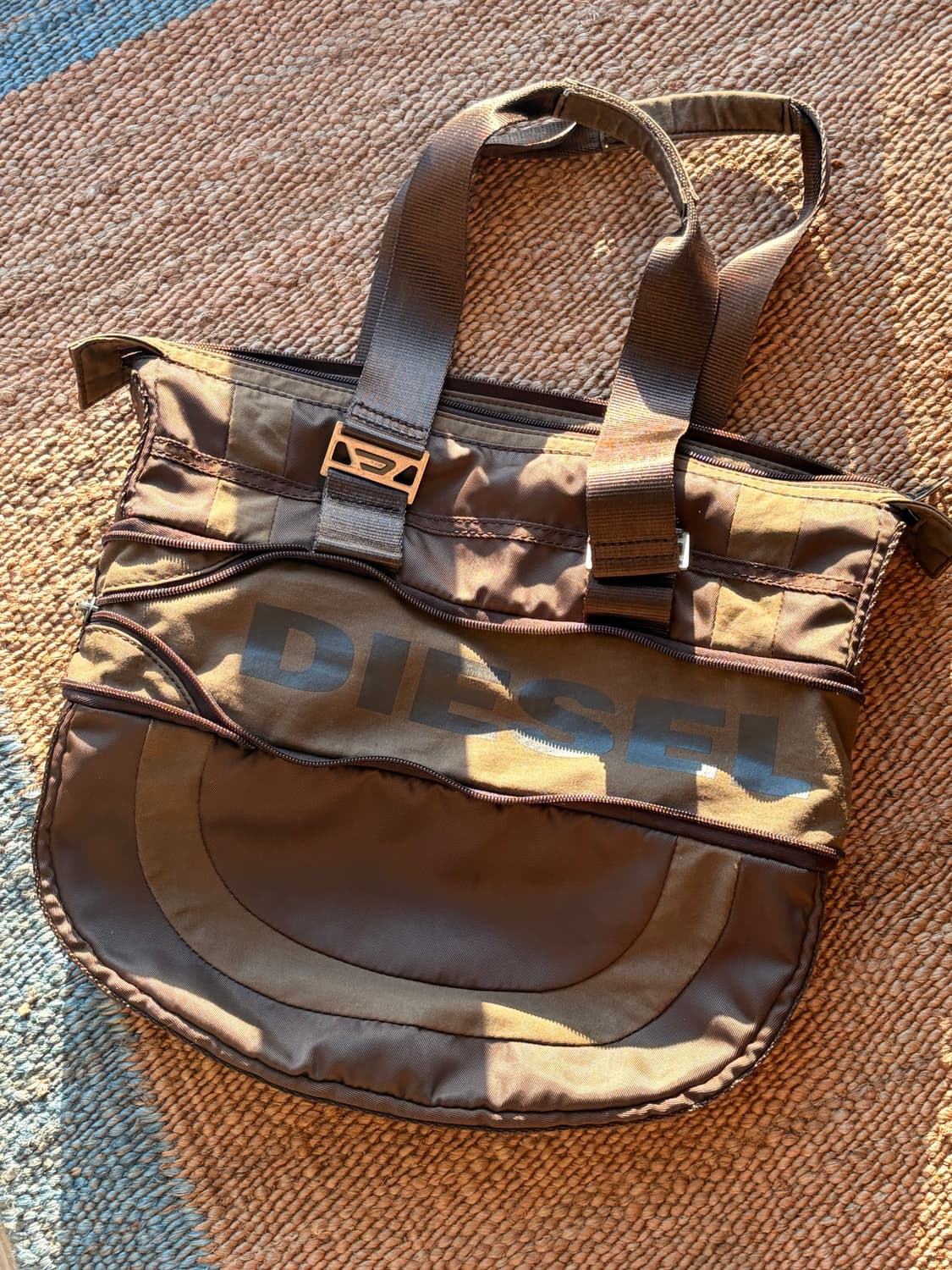 DIESEL big logo shoulder bag / 디젤 숄더백 상품이미지1