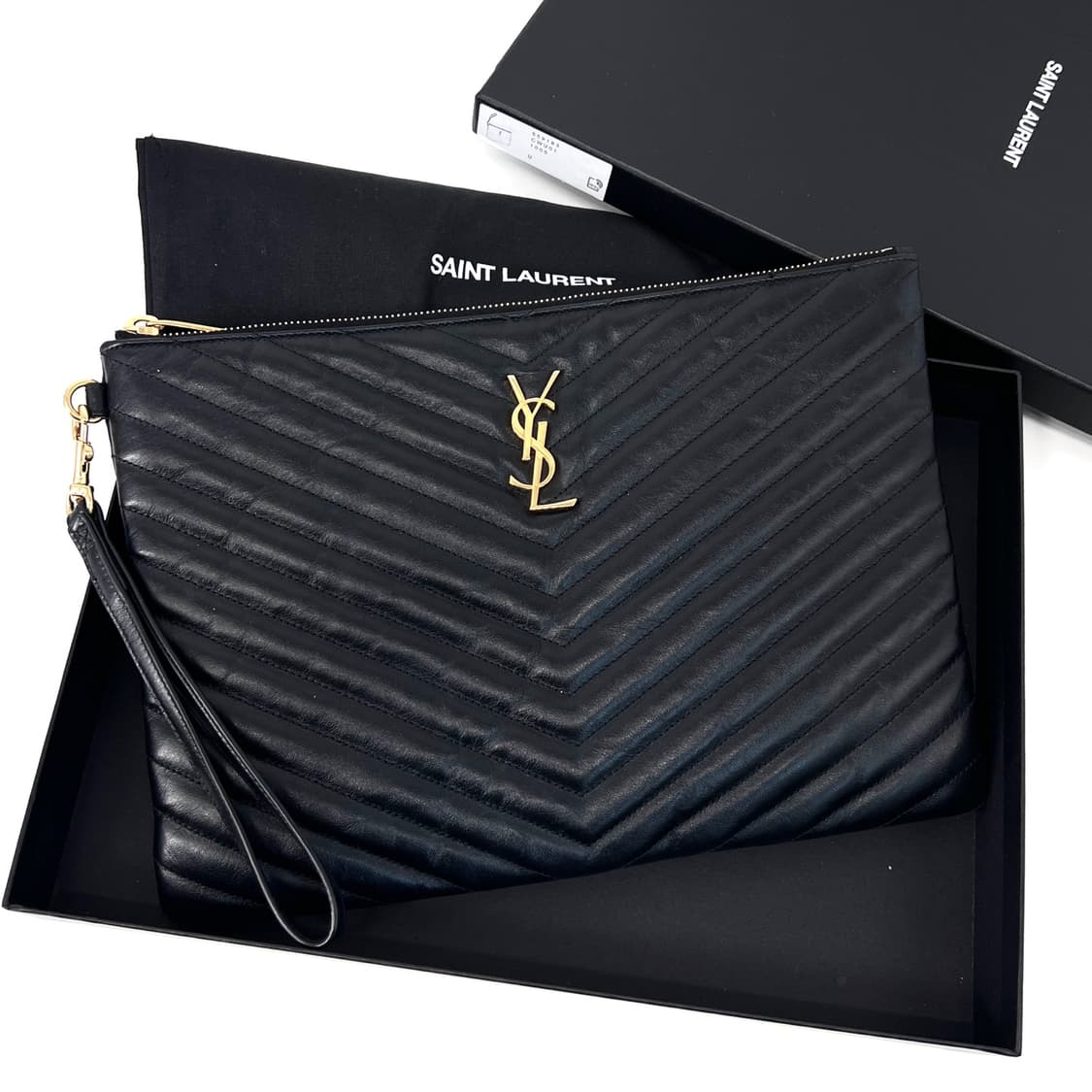 생로랑 모노그램 마틀라세 클러치백 블랙 (559193) 상품이미지2