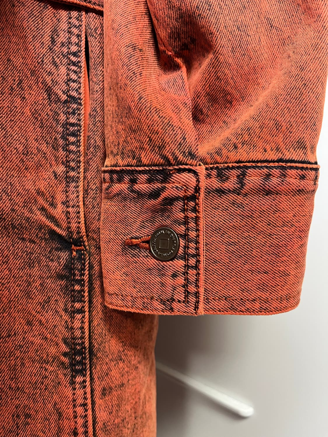 우영미 오렌지 워싱 데님 코트 50사이즈 상품이미지4