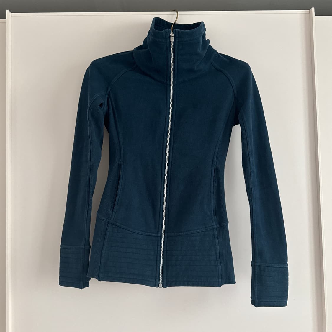 Lululemon 룰루레몬 스쿠바 자켓 4사이즈 상품이미지2