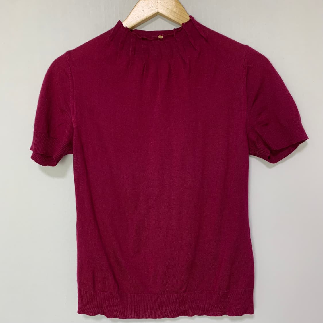 아쿠아스큐텀 빈티지 반팔 캐시미어 혼용 니트 탑 마젠타 버건디 상품이미지2