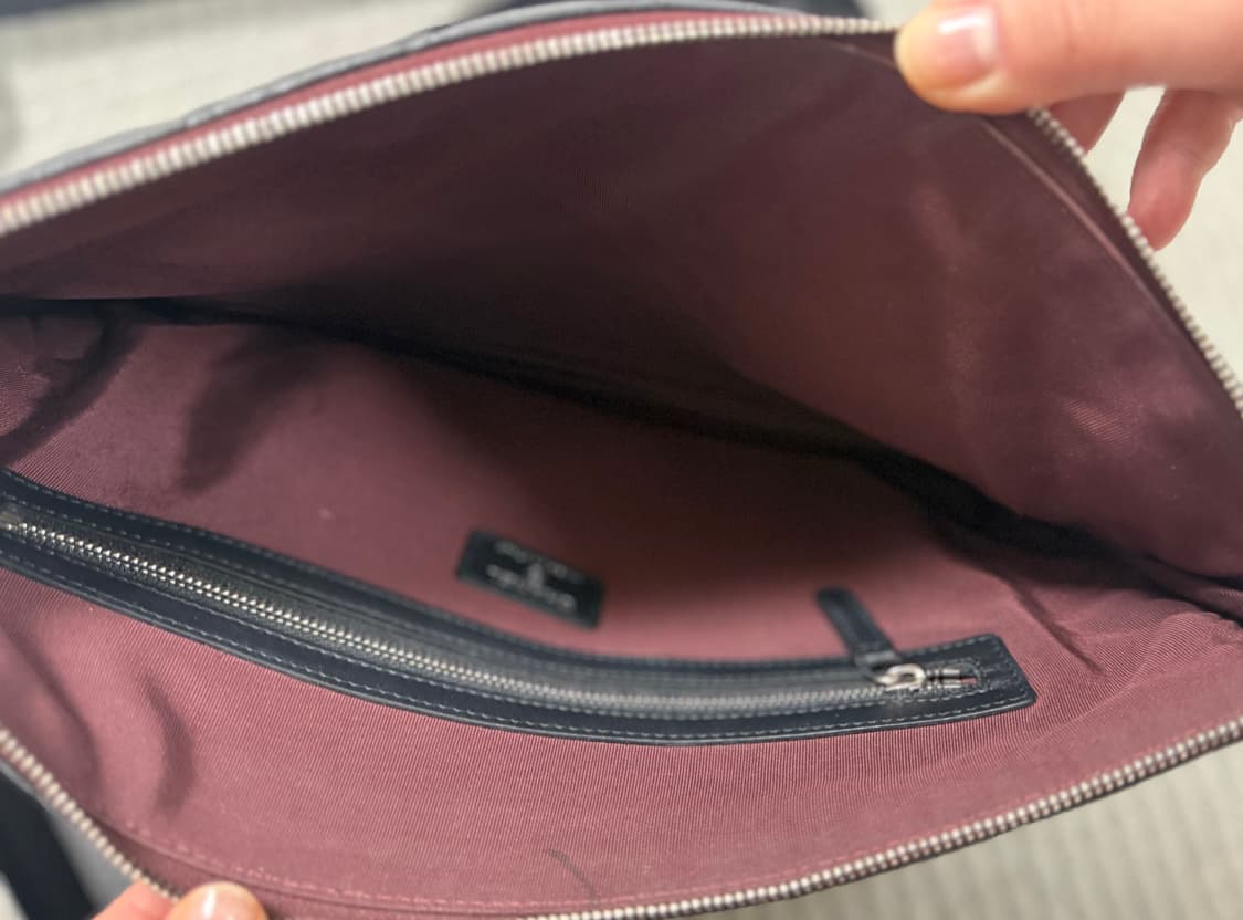 샤넬 클래식 캐비어 라지 클러치 블랙 은장 상품이미지5