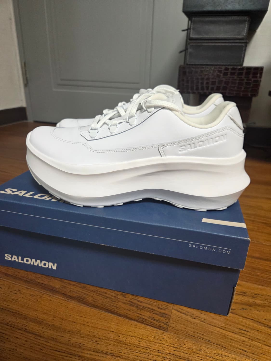 살로몬 꼼데가르송 옴므 레더 플랫폼 화이트 스니커즈 상품이미지7