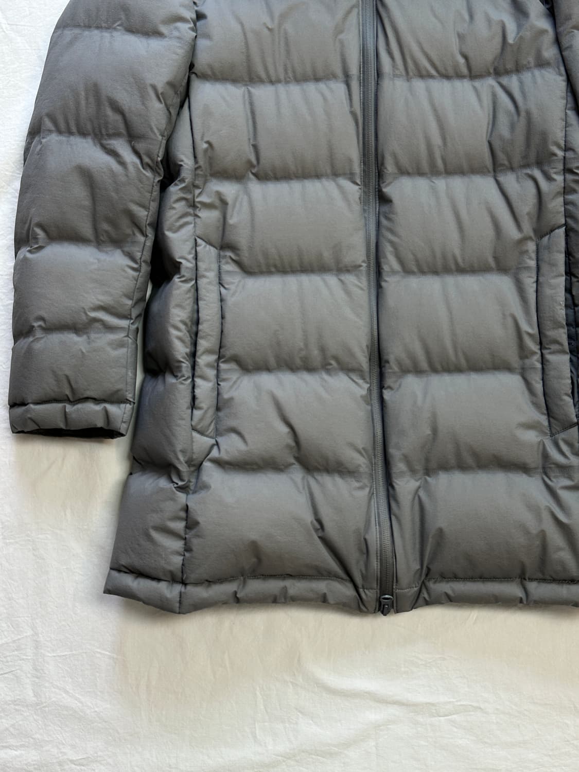 유니클로 여성 덕다운 패딩 상품이미지3