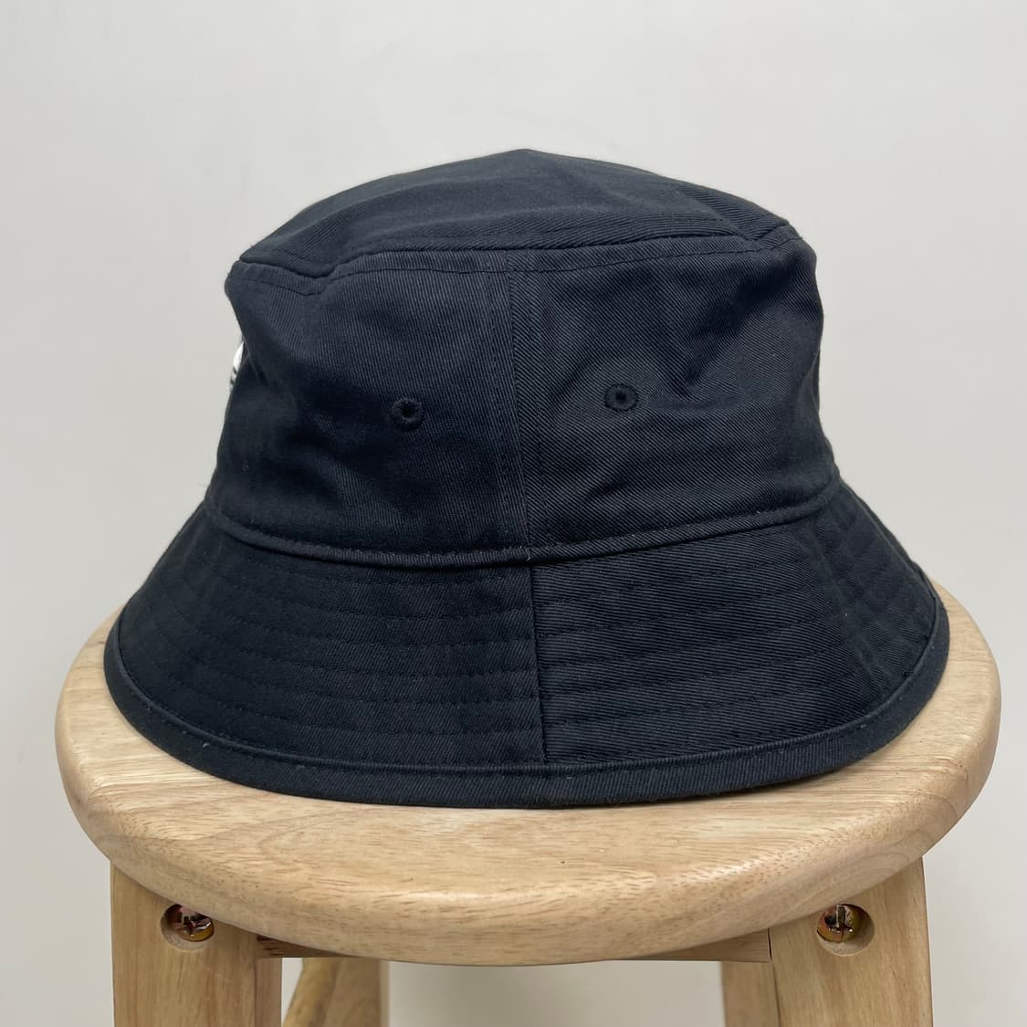 아디다스 버킷햇 상품이미지2