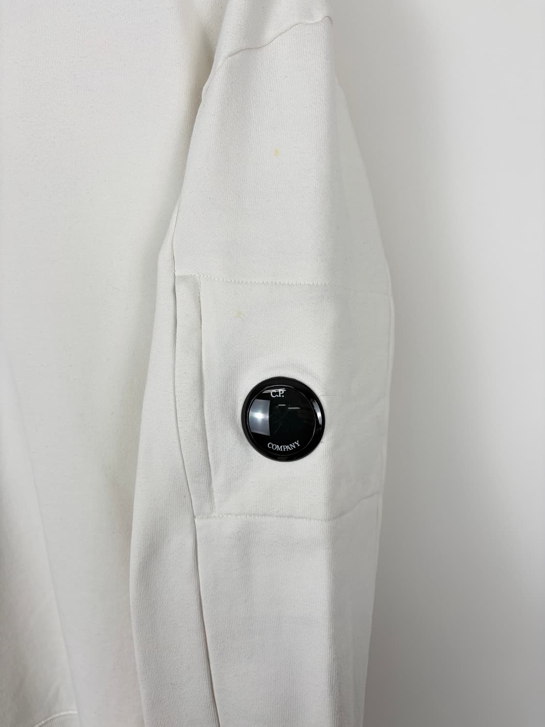 a96) CP Company 씨피컴퍼니 렌즈 맨투맨 상품이미지2