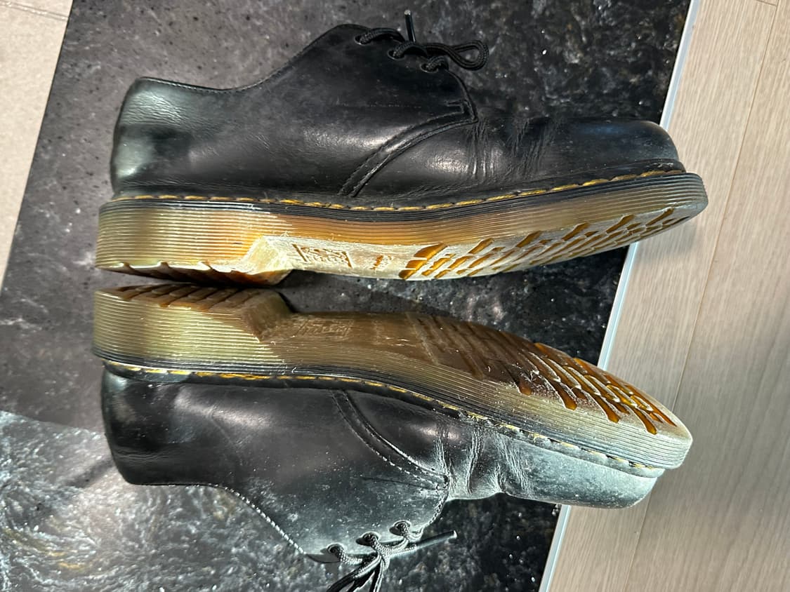 닥터마틴 250 사이즈 팝니다 상품이미지2