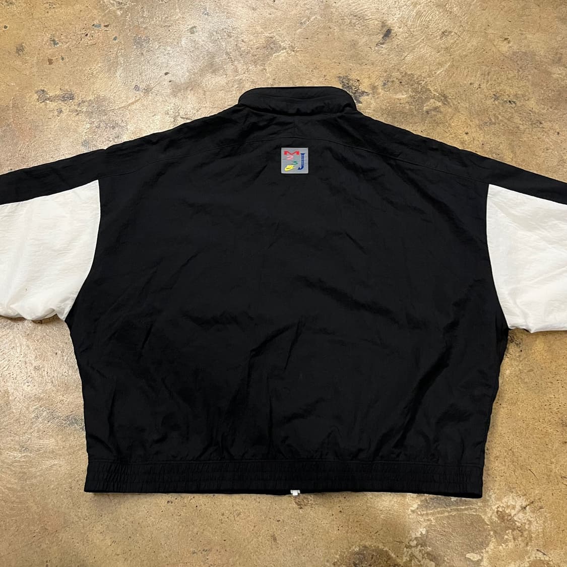 [정품/3XL] 조던 바람막이 점퍼 블랙 화이트(카라변색) b17 상품이미지3