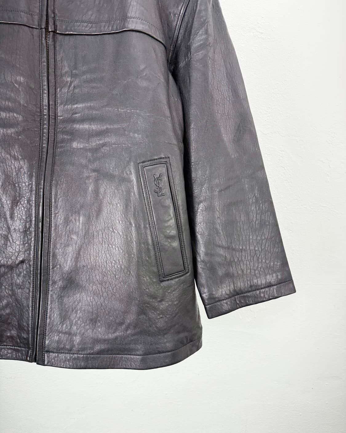 90s 이브 생로랑 블랙 퍼 카라 클래식 쉽스킨 레더 자켓 상품이미지5