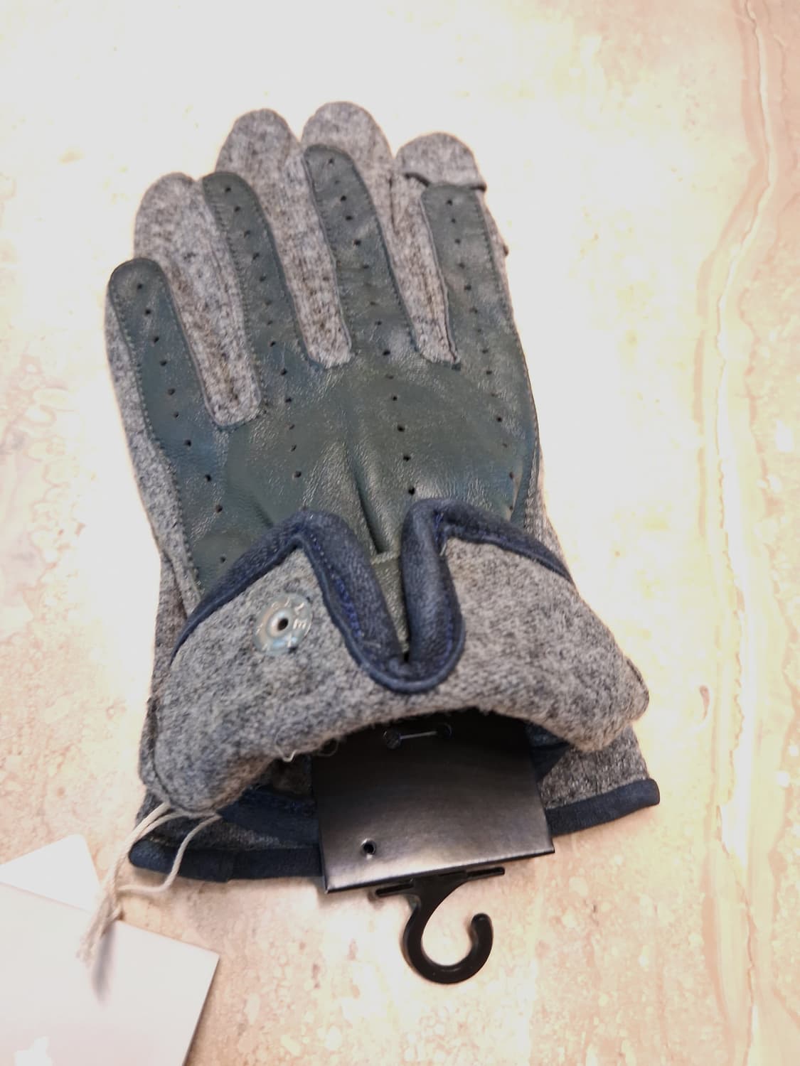 비비안 웨스트우드 아웃핑거 콤비 장갑 그레이 (새상품) 상품이미지6