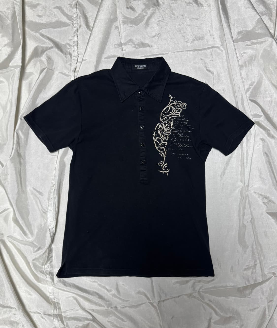 Tornado Mart tribal lettering pk t-shirt 상품이미지1