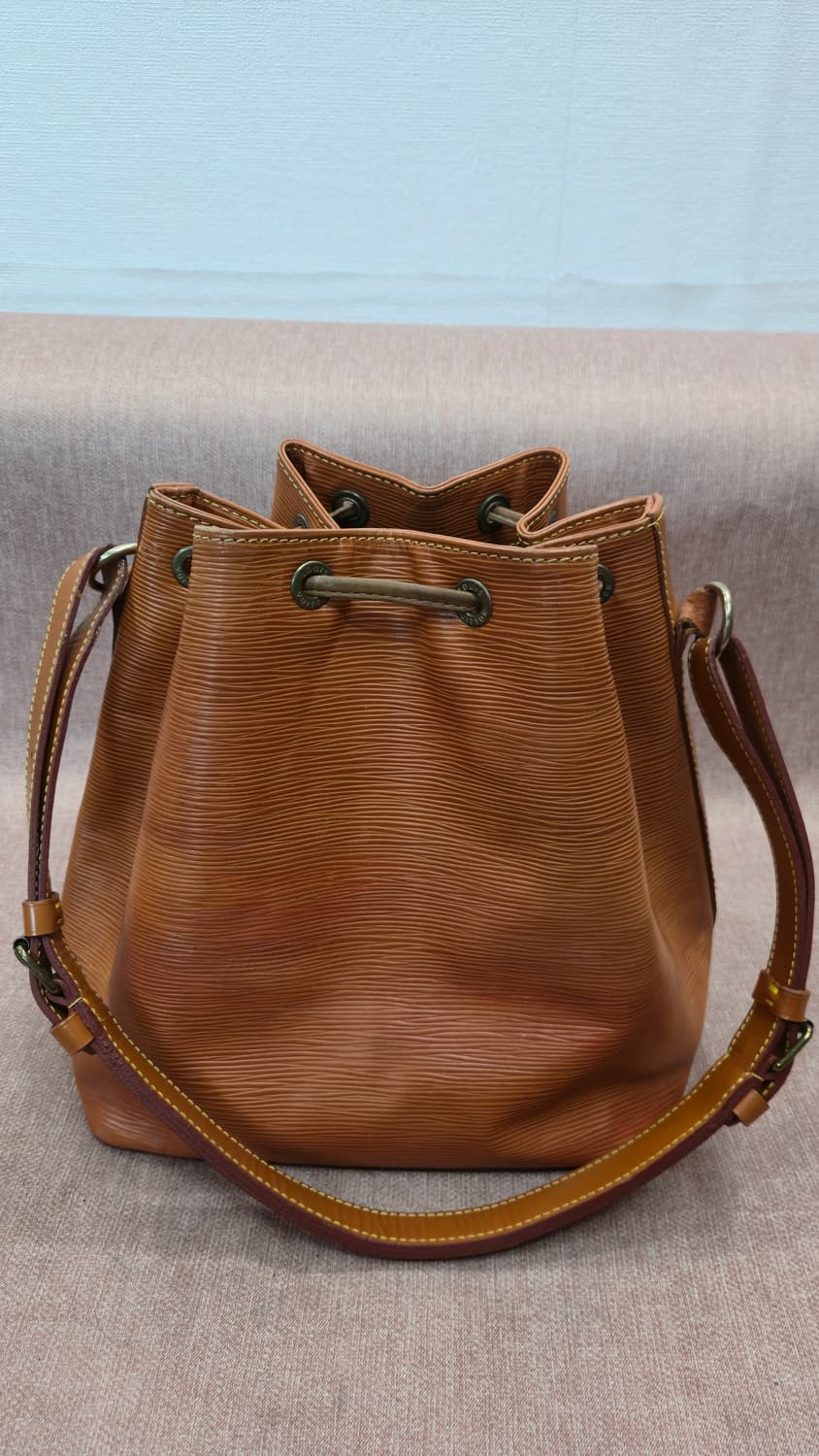 루이비통 쁘띠 노에 에피 옐로우 상품이미지2