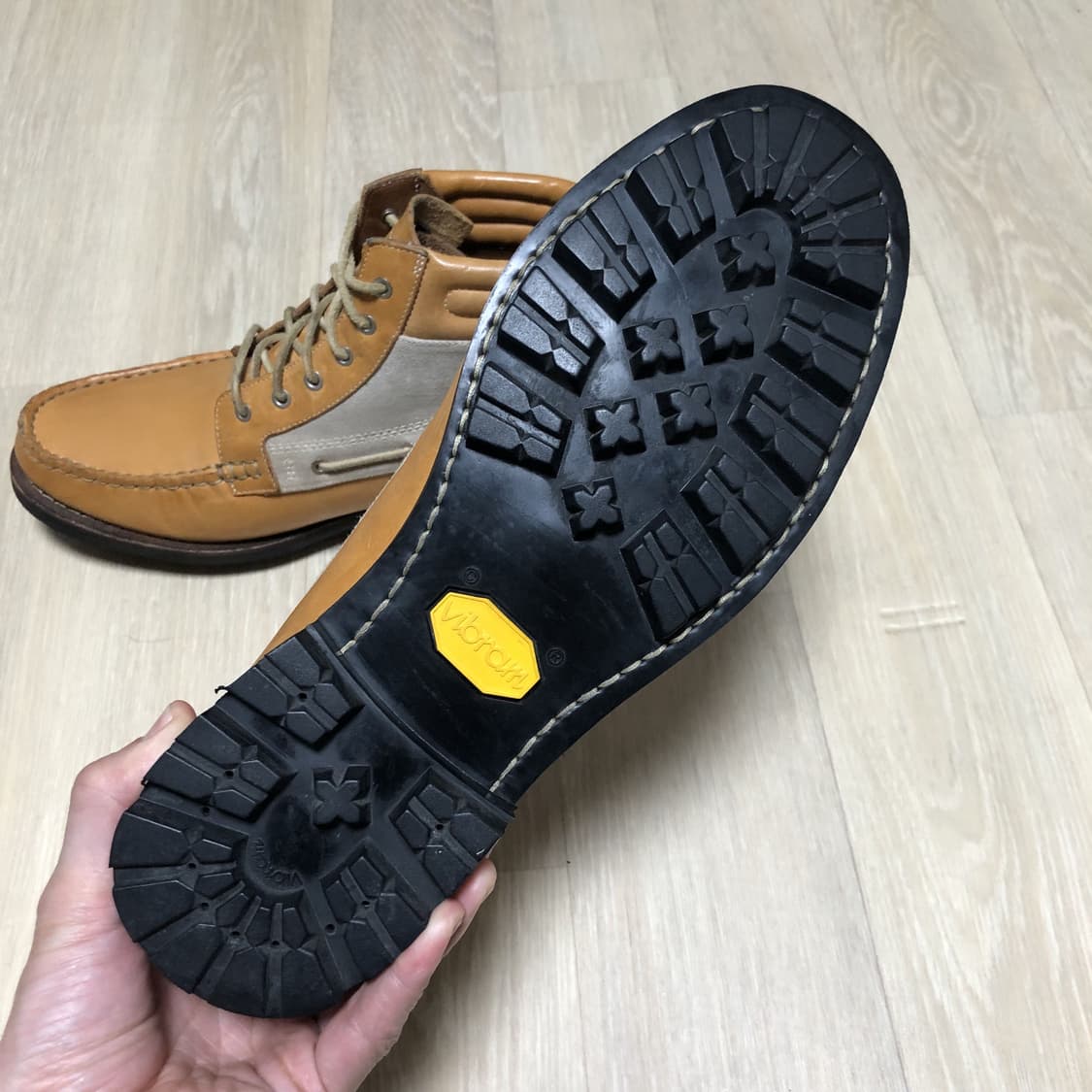 (270) 팀버랜드 X 랙앤본 6-EYE 비브람 오일레더 처카 부츠 상품이미지3