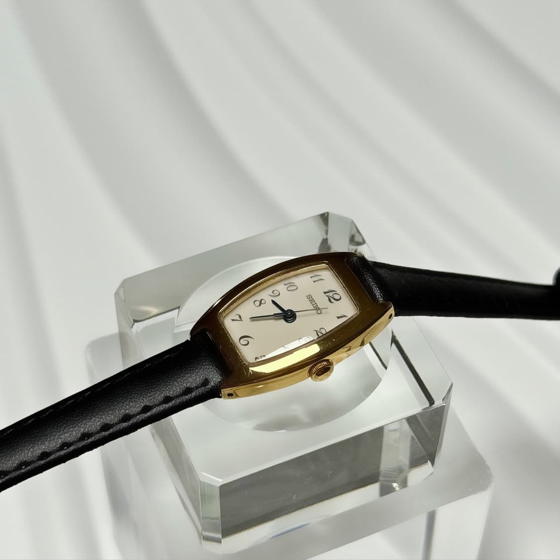 80's90's 빈티지 세이코 블루 핸즈 오벌 토노 워치 상품이미지4