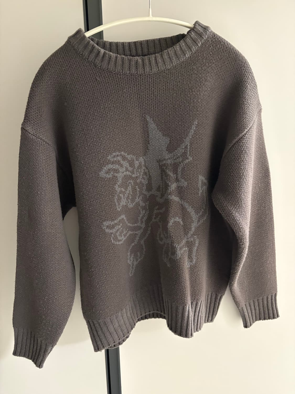 아캄 니트 Devil Jacquard Knit (Brown) 1사이즈 상품이미지2