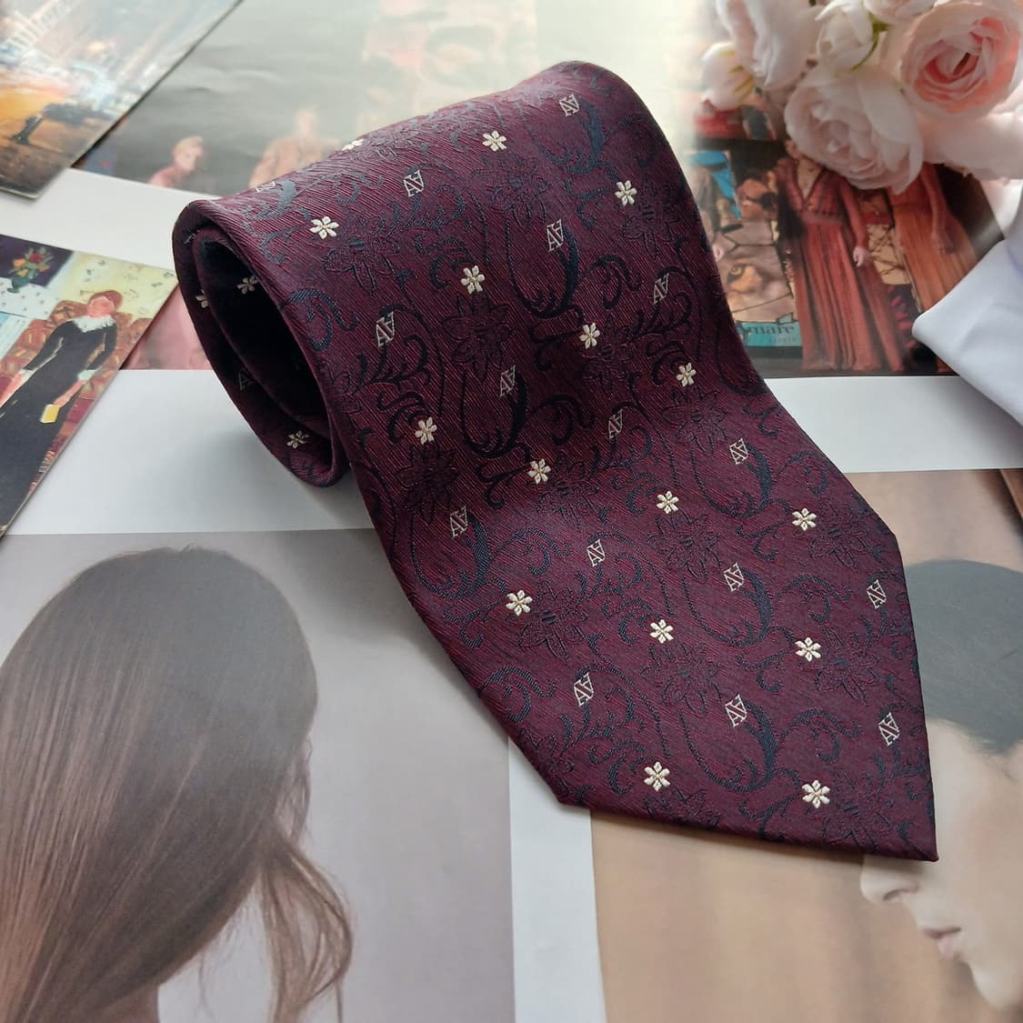 아쿠아스큐텀 실크 플라워 자카드 넥타이 9.5cm A+등급 A18778
 상품이미지2