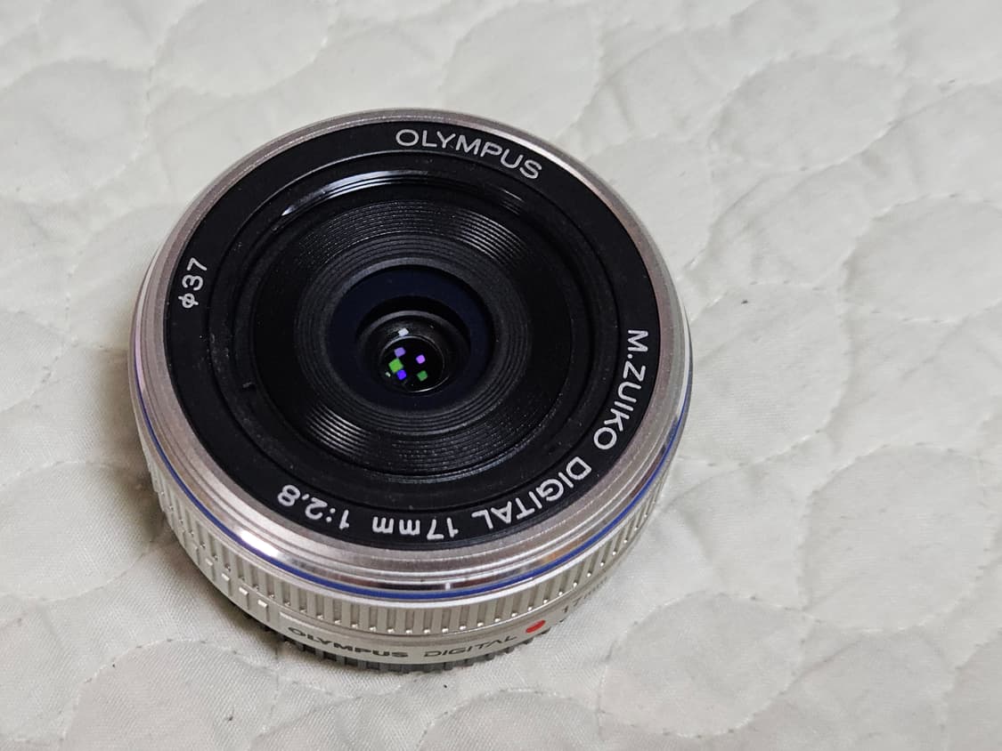 올림푸스 17mm 단렌즈 상품이미지2