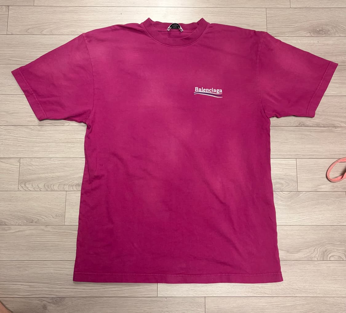 발렌시아가 폴리티컬 웨이브로고 캠페인 반팔티 상품이미지1