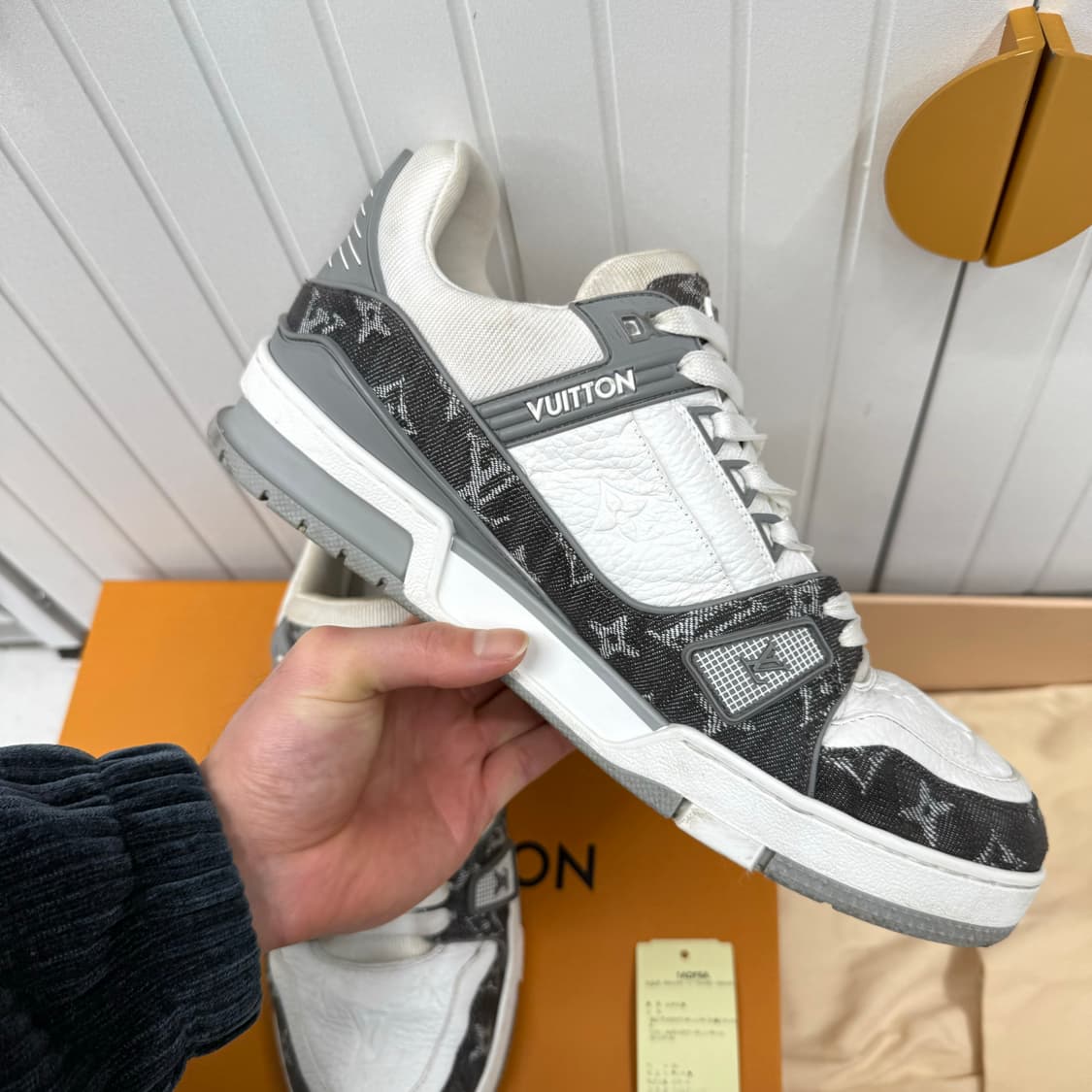 [25년/7사이즈] 루이비통 신상 데님 스니커즈 상품이미지3
