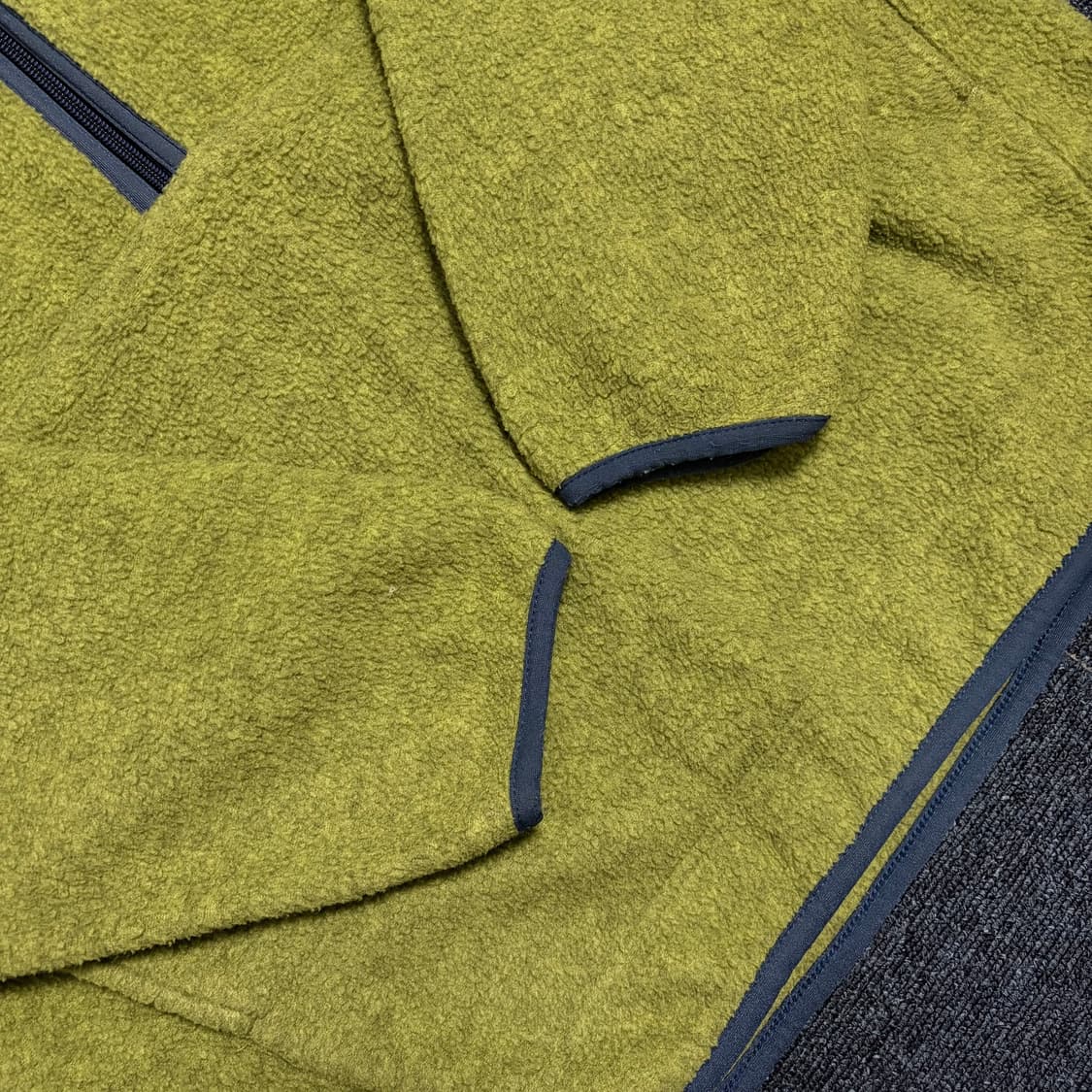 파타고니아 신칠라 하프집업 모스그린 상품이미지2