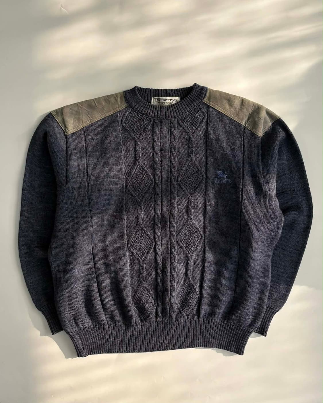 [L] 버버리 퓨어뉴울 가죽 코만도 니트 스웨터 상품이미지1