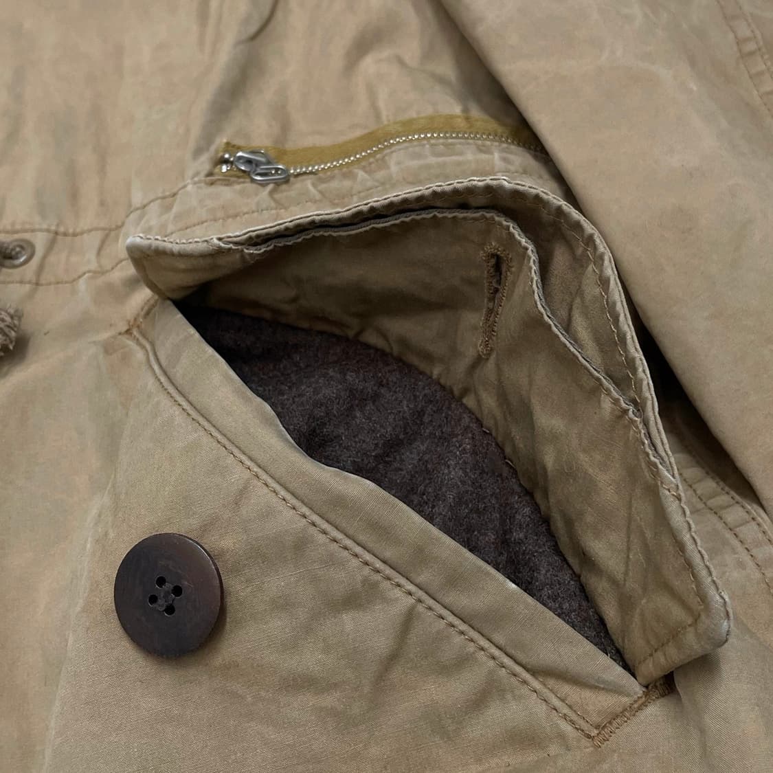 언더커버 (Undercover) 상품이미지7